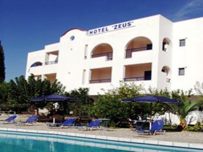 Zeus Hotel Ireo  Extérieur photo